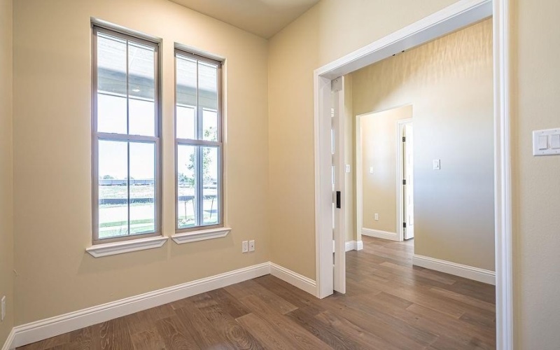 2104 Salina Circle, Granbury, TX 76048, 3 Bedrooms Bedrooms, ,2 BathroomsBathrooms,Residential,For Sale,2104 Salina Circle,20935841