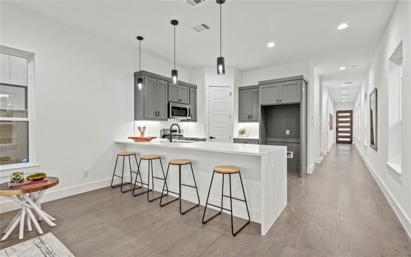 2527 Pennsylvania Avenue, Dallas, TX 75215, 3 Habitaciones Habitaciones , ,2 BañosBaños,Residential,En Venta,2527 Pennsylvania Avenue,20935940