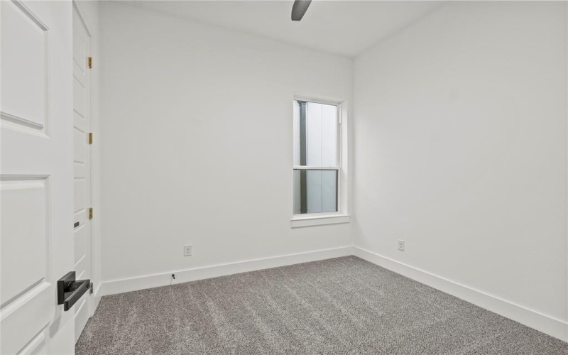 2527 Pennsylvania Avenue, Dallas, TX 75215, 3 Habitaciones Habitaciones , ,2 BañosBaños,Residential,En Venta,2527 Pennsylvania Avenue,20935940