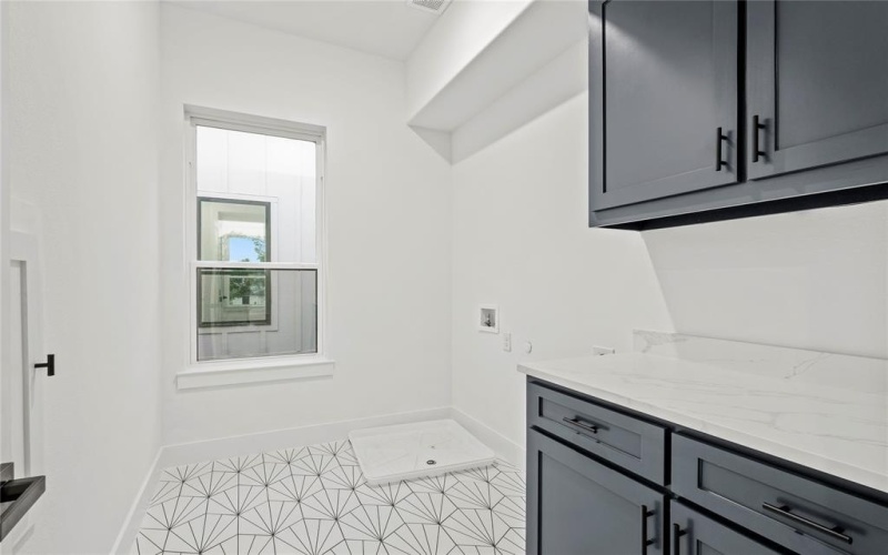 2527 Pennsylvania Avenue, Dallas, TX 75215, 3 Habitaciones Habitaciones , ,2 BañosBaños,Residential,En Venta,2527 Pennsylvania Avenue,20935940