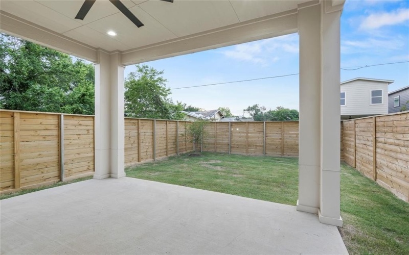 2527 Pennsylvania Avenue, Dallas, TX 75215, 3 Habitaciones Habitaciones , ,2 BañosBaños,Residential,En Venta,2527 Pennsylvania Avenue,20935940