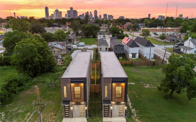 2527 Pennsylvania Avenue, Dallas, TX 75215, 3 Habitaciones Habitaciones , ,2 BañosBaños,Residential,En Venta,2527 Pennsylvania Avenue,20935940