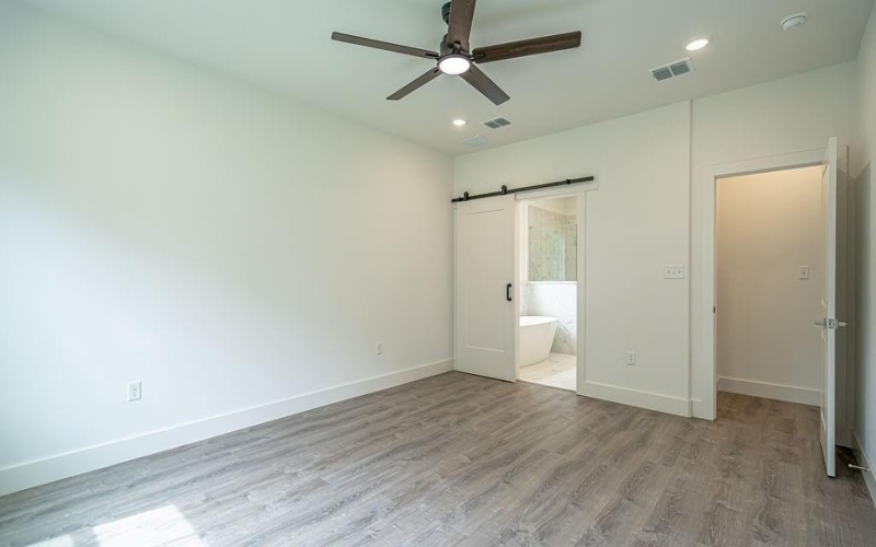 2112 Salina Circle, Granbury, TX 76048, 3 Bedrooms Bedrooms, ,2 BathroomsBathrooms,Residential,For Sale,2112 Salina Circle,20935955