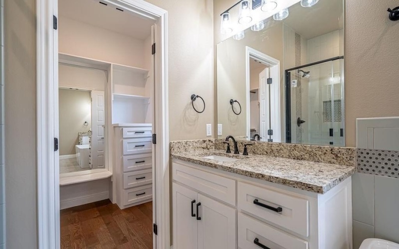 2208 Salina Circle, Granbury, TX 76048, 3 Bedrooms Bedrooms, ,2 BathroomsBathrooms,Residential,For Sale,2208 Salina Circle,20936023