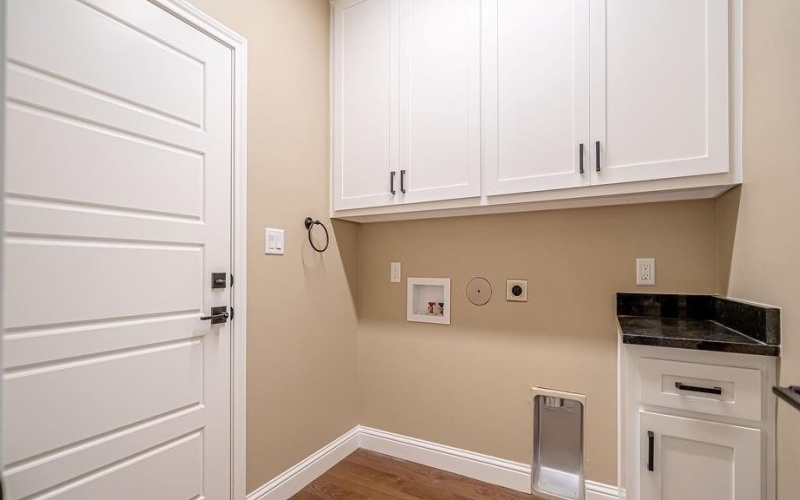 2208 Salina Circle, Granbury, TX 76048, 3 Bedrooms Bedrooms, ,2 BathroomsBathrooms,Residential,For Sale,2208 Salina Circle,20936023