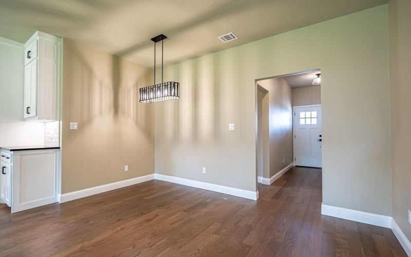 2208 Salina Circle, Granbury, TX 76048, 3 Bedrooms Bedrooms, ,2 BathroomsBathrooms,Residential,For Sale,2208 Salina Circle,20936023