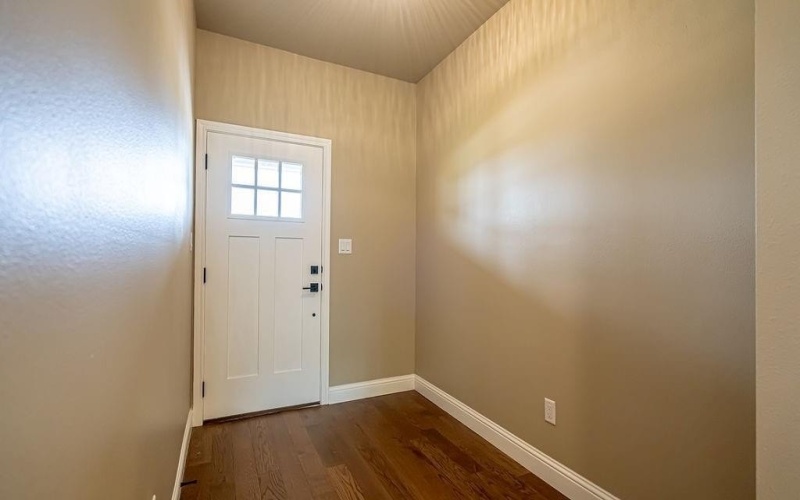 2208 Salina Circle, Granbury, TX 76048, 3 Bedrooms Bedrooms, ,2 BathroomsBathrooms,Residential,For Sale,2208 Salina Circle,20936023
