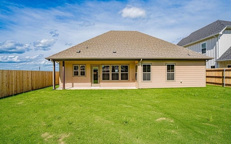 2208 Salina Circle, Granbury, TX 76048, 3 Bedrooms Bedrooms, ,2 BathroomsBathrooms,Residential,For Sale,2208 Salina Circle,20936023