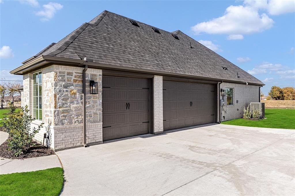 117 Cooper Lane, Van Alstyne, TX 75495, 3 Habitaciones Habitaciones , ,2 BañosBaños,Residential,En Venta,117 Cooper Lane,20936024