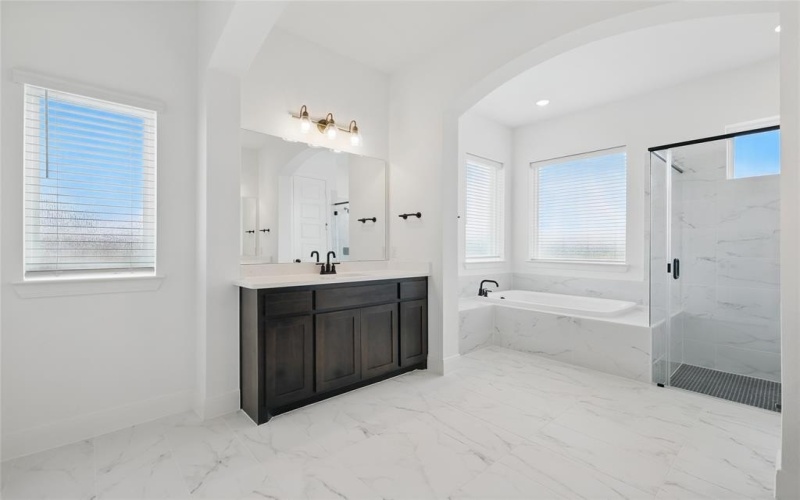2100 Roaming Trl, Northlake, TX 76247, 5 Habitaciones Habitaciones , ,5 BañosBaños,Residential,En Venta,2100 Roaming Trl,20930656