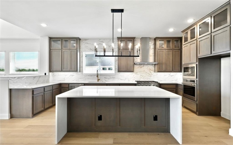 2100 Roaming Trl, Northlake, TX 76247, 5 Habitaciones Habitaciones , ,5 BañosBaños,Residential,En Venta,2100 Roaming Trl,20930656
