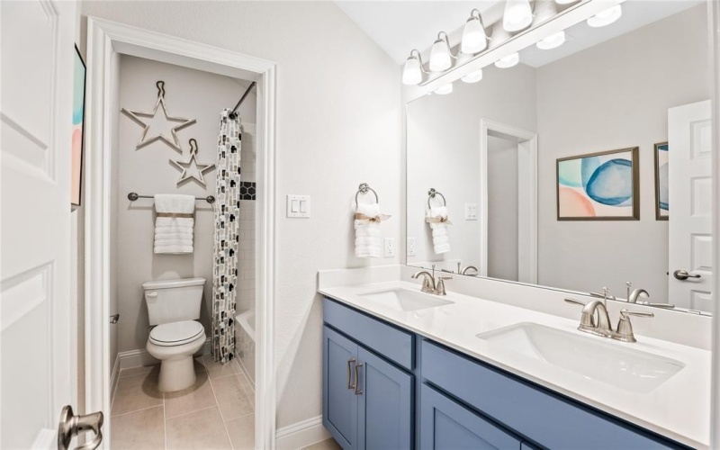 300 Thorn Creek Drive, Anna, TX 75409, 4 Bedrooms Bedrooms, ,2 BathroomsBathrooms,Residential,For Sale,300 Thorn Creek Drive,20936027