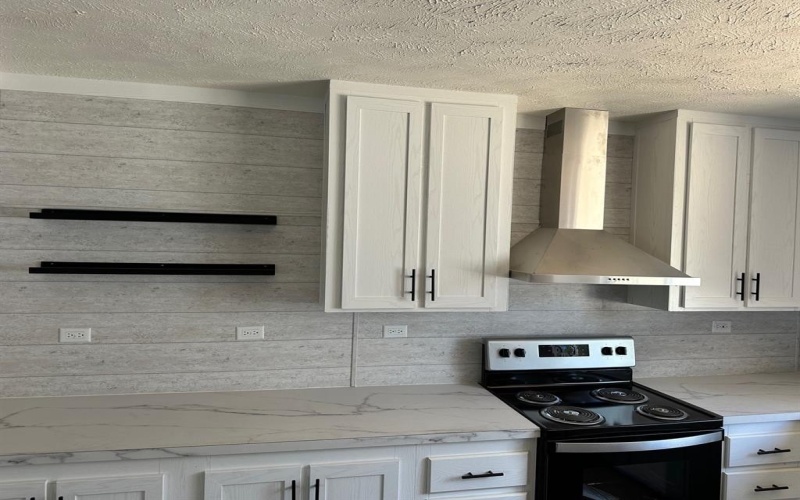915 Arkansas River Drive, Granbury, TX 76048, 3 Bedrooms Bedrooms, ,2 BathroomsBathrooms,Residential,For Sale,915 Arkansas River Drive,20934884