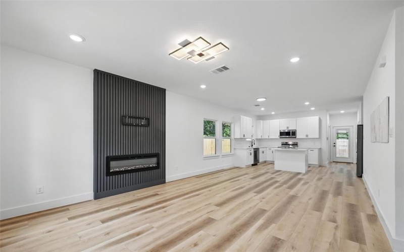 2927 Valentine Street, Dallas, TX 75215, 3 Bedrooms Bedrooms, ,2 BathroomsBathrooms,Residential,For Sale,2927 Valentine Street,20935331