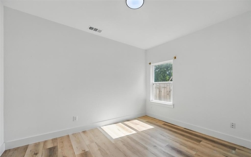2927 Valentine Street, Dallas, TX 75215, 3 Bedrooms Bedrooms, ,2 BathroomsBathrooms,Residential,For Sale,2927 Valentine Street,20935331