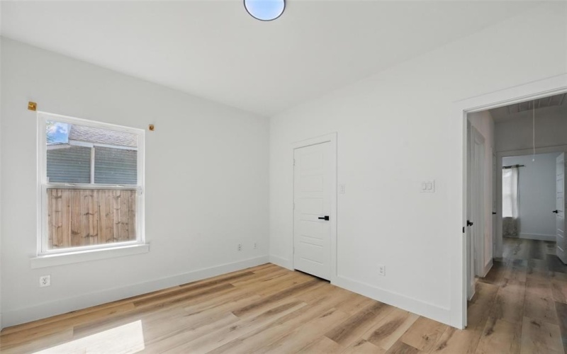 2927 Valentine Street, Dallas, TX 75215, 3 Bedrooms Bedrooms, ,2 BathroomsBathrooms,Residential,For Sale,2927 Valentine Street,20935331