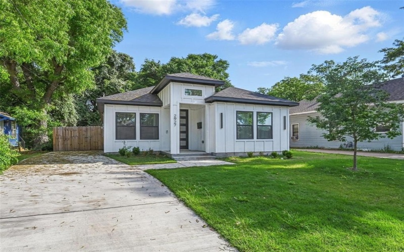 2927 Valentine Street, Dallas, TX 75215, 3 Bedrooms Bedrooms, ,2 BathroomsBathrooms,Residential,For Sale,2927 Valentine Street,20935331