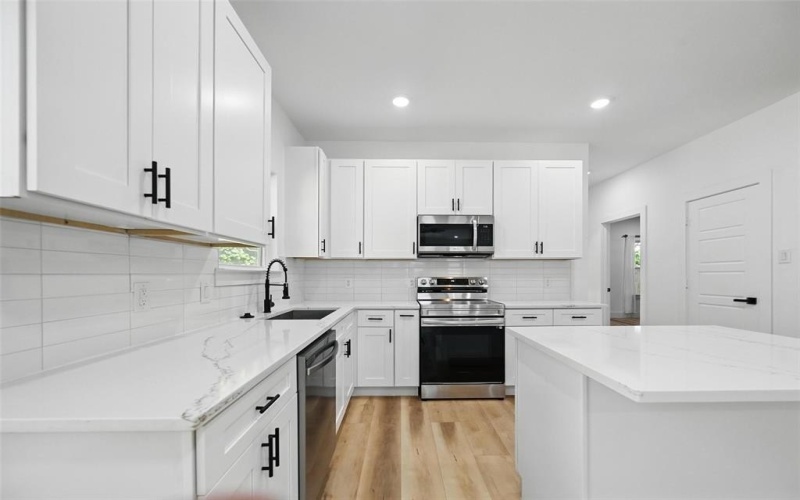 2927 Valentine Street, Dallas, TX 75215, 3 Bedrooms Bedrooms, ,2 BathroomsBathrooms,Residential,For Sale,2927 Valentine Street,20935331