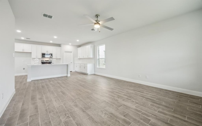 1522 Vermillion Street, Forney, TX 75126, 4 Bedrooms Bedrooms, ,2 BathroomsBathrooms,Residential,For Sale,1522 Vermillion Street,20936481