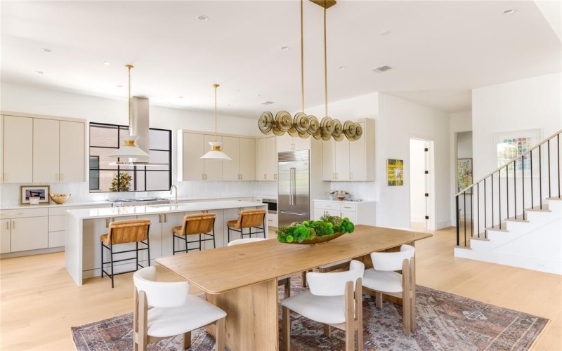 9895 Kingsway Avenue, Dallas, TX 75230, 3 Bedrooms Bedrooms, ,3 BathroomsBathrooms,Residential,For Sale,9895 Kingsway Avenue,20937576