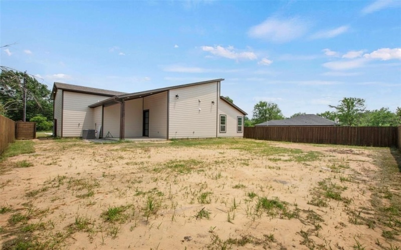 209 Pearl Harbor Street, Tool, TX 75143, 4 Habitaciones Habitaciones , ,2 BañosBaños,Residential,En Venta,209 Pearl Harbor Street,20938463