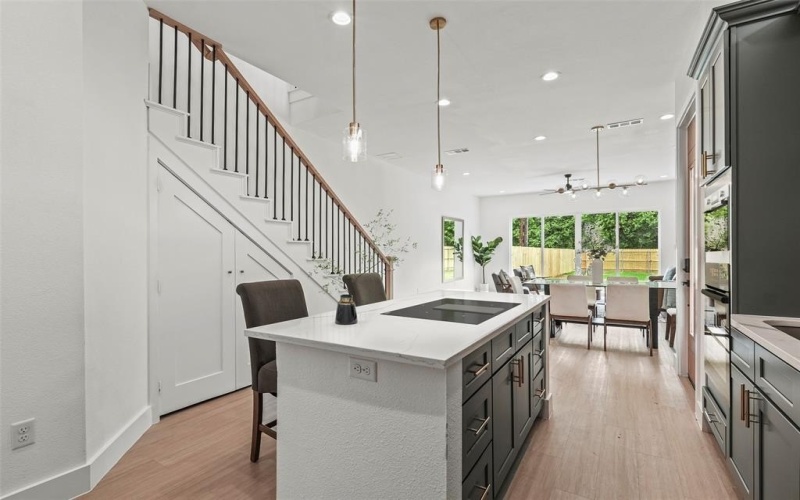 2524 Jeffries Street, Dallas, TX 75215, 3 Bedrooms Bedrooms, ,2 BathroomsBathrooms,Residential,For Sale,2524 Jeffries Street,20938493