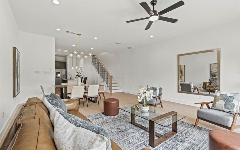 2524 Jeffries Street, Dallas, TX 75215, 3 Bedrooms Bedrooms, ,2 BathroomsBathrooms,Residential,For Sale,2524 Jeffries Street,20938493