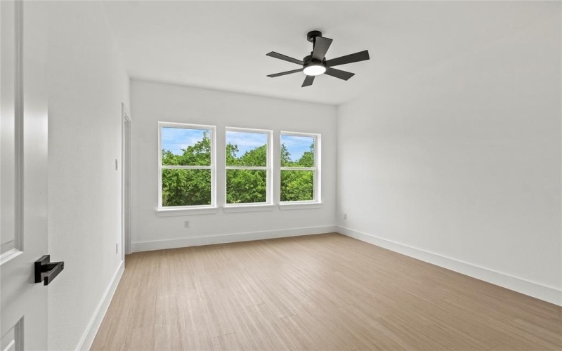 2524 Jeffries Street, Dallas, TX 75215, 3 Bedrooms Bedrooms, ,2 BathroomsBathrooms,Residential,For Sale,2524 Jeffries Street,20938493