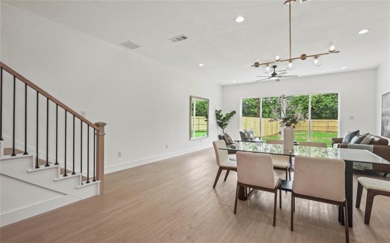 2524 Jeffries Street, Dallas, TX 75215, 3 Bedrooms Bedrooms, ,2 BathroomsBathrooms,Residential,For Sale,2524 Jeffries Street,20938493