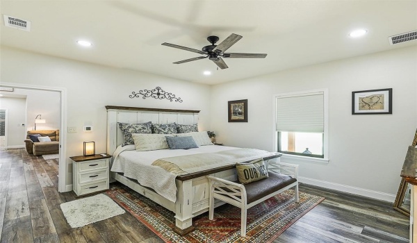 6025 Fm 902, Gainesville, TX 76240, 3 Bedrooms Bedrooms, ,2 BathroomsBathrooms,Residential,For Sale,6025 Fm 902,20938504