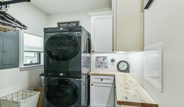 6025 Fm 902, Gainesville, TX 76240, 3 Bedrooms Bedrooms, ,2 BathroomsBathrooms,Residential,For Sale,6025 Fm 902,20938504