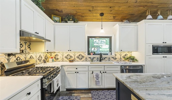 6025 Fm 902, Gainesville, TX 76240, 3 Bedrooms Bedrooms, ,2 BathroomsBathrooms,Residential,For Sale,6025 Fm 902,20938504