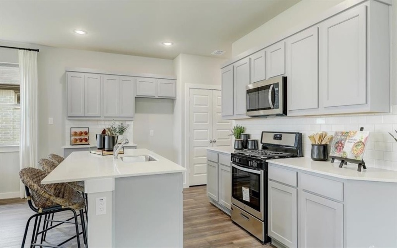 2480 Adenmore Lane, Forney, TX 75126, 4 Bedrooms Bedrooms, ,2 BathroomsBathrooms,Residential,For Sale,2480 Adenmore Lane,20937713