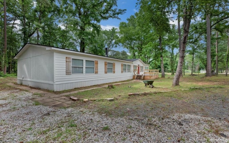 520 Calvin Drive, Benton, LA 71006, 4 Bedrooms Bedrooms, ,2 BathroomsBathrooms,Residential,For Sale,520 Calvin Drive,20937734