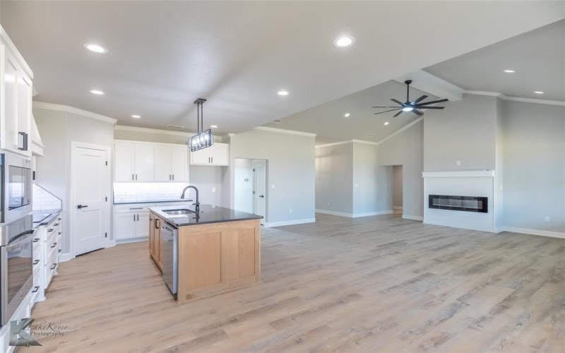 6710 Windmill Grass Lane, Abilene, TX 79606, 3 Habitaciones Habitaciones , ,2 BañosBaños,Residential,En Venta,6710 Windmill Grass Lane,20938581