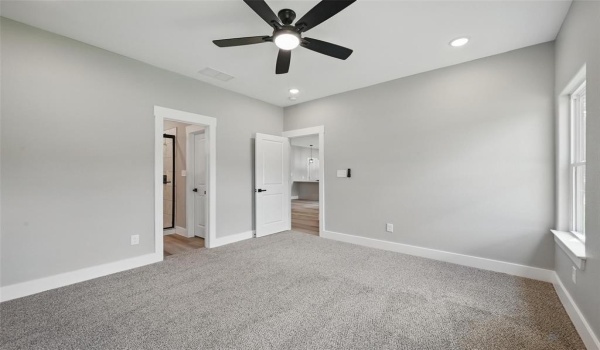 2734 W Washington Street, Denison, TX 75020, 3 Habitaciones Habitaciones , ,2 BañosBaños,Residential,En Venta,2734 W Washington Street,20937946