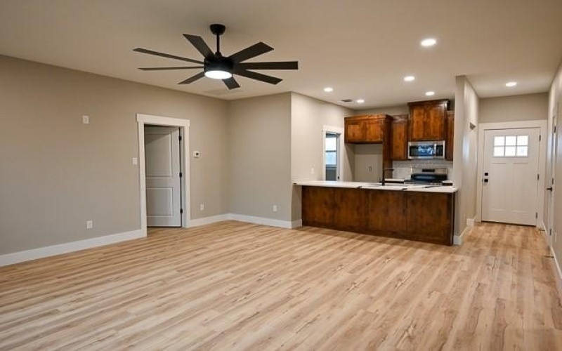 1336 County Road 2175 #300, Decatur, TX 76234, 3 Bedrooms Bedrooms, ,2 BathroomsBathrooms,Residential Lease,For Rent,1336 County Road 2175,20938830