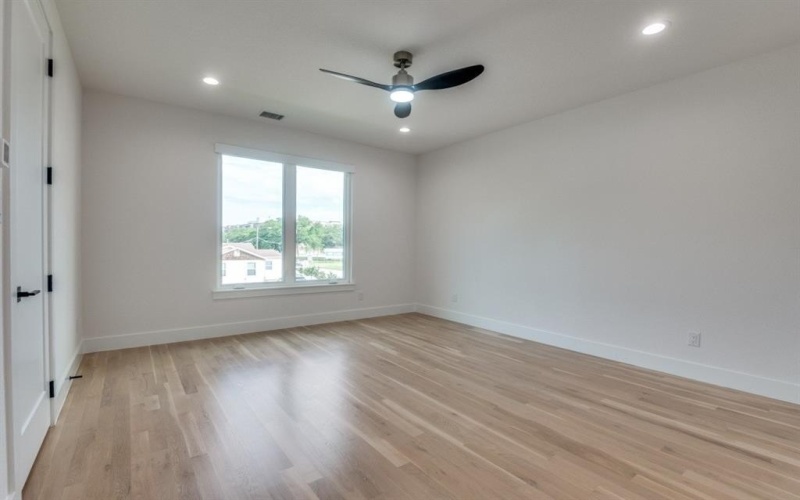 2805 Cherrywood Avenue, Dallas, TX 75235, 4 Bedrooms Bedrooms, ,3 BathroomsBathrooms,Residential Lease,For Rent,2805 Cherrywood Avenue,20938129