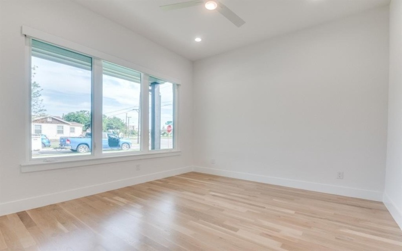 2805 Cherrywood Avenue, Dallas, TX 75235, 4 Bedrooms Bedrooms, ,3 BathroomsBathrooms,Residential Lease,For Rent,2805 Cherrywood Avenue,20938129