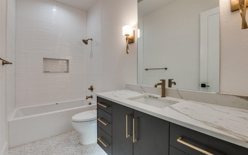 2805 Cherrywood Avenue, Dallas, TX 75235, 4 Bedrooms Bedrooms, ,3 BathroomsBathrooms,Residential Lease,For Rent,2805 Cherrywood Avenue,20938129