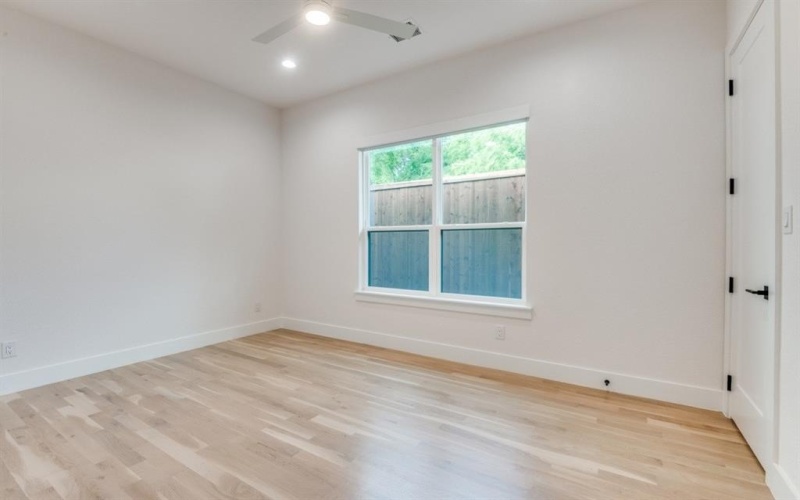 2805 Cherrywood Avenue, Dallas, TX 75235, 4 Bedrooms Bedrooms, ,3 BathroomsBathrooms,Residential Lease,For Rent,2805 Cherrywood Avenue,20938129