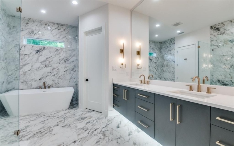 2805 Cherrywood Avenue, Dallas, TX 75235, 4 Bedrooms Bedrooms, ,3 BathroomsBathrooms,Residential Lease,For Rent,2805 Cherrywood Avenue,20938129