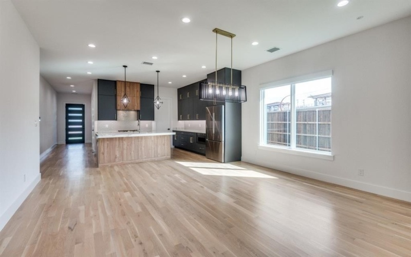2805 Cherrywood Avenue, Dallas, TX 75235, 4 Bedrooms Bedrooms, ,3 BathroomsBathrooms,Residential Lease,For Rent,2805 Cherrywood Avenue,20938129