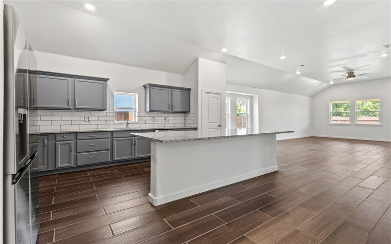 3830 Mcdougal Street, Greenville, TX 75401, 4 Bedrooms Bedrooms, ,2 BathroomsBathrooms,Residential,For Sale,3830 Mcdougal Street,20938877