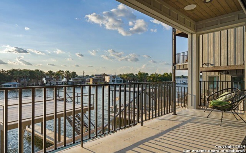 171 Pointview, Granite Shoals, TX 78654, 5 Bedrooms Bedrooms, ,6 BathroomsBathrooms,Residential,For Sale,171 Pointview,1810977