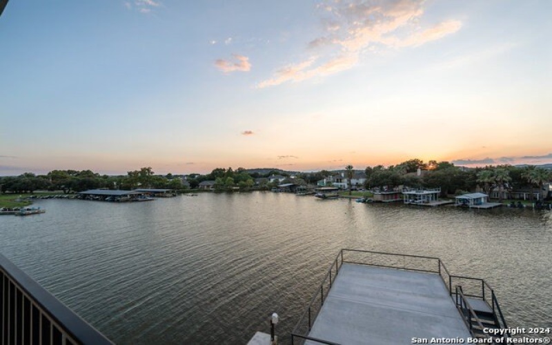 171 Pointview, Granite Shoals, TX 78654, 5 Bedrooms Bedrooms, ,6 BathroomsBathrooms,Residential,For Sale,171 Pointview,1810977