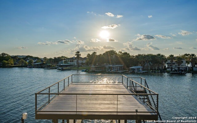 171 Pointview, Granite Shoals, TX 78654, 5 Bedrooms Bedrooms, ,6 BathroomsBathrooms,Residential,For Sale,171 Pointview,1810977