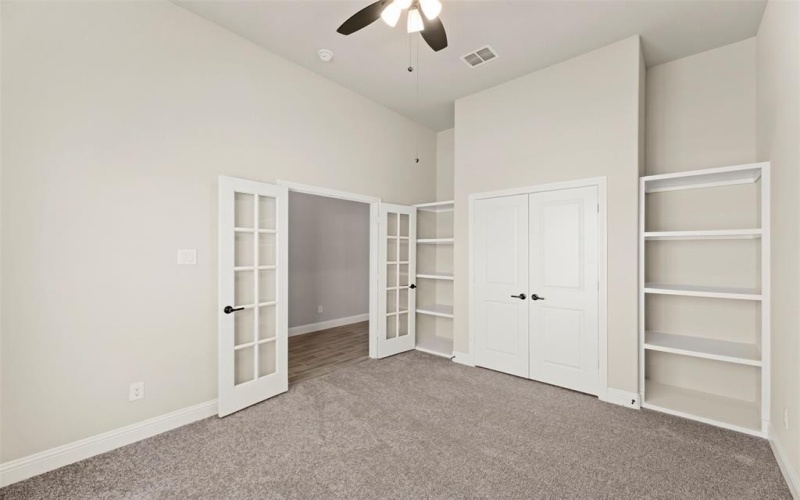 910 Golden Meadow, Cleburne, TX 76033, 3 Bedrooms Bedrooms, ,2 BathroomsBathrooms,Residential,For Sale,910 Golden Meadow,20938341