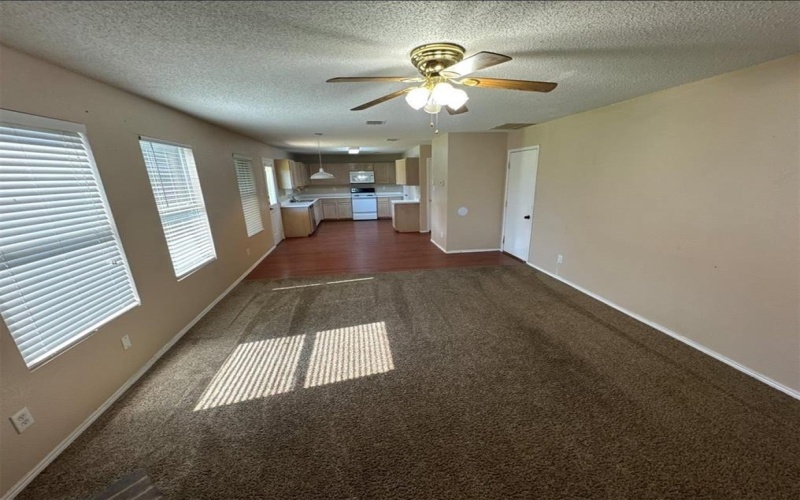4221 Meadowknoll Drive, Fort Worth, TX 76123, 3 Habitaciones Habitaciones , ,2 BañosBaños,Residential Lease,En Alquiler,4221 Meadowknoll Drive,20938382