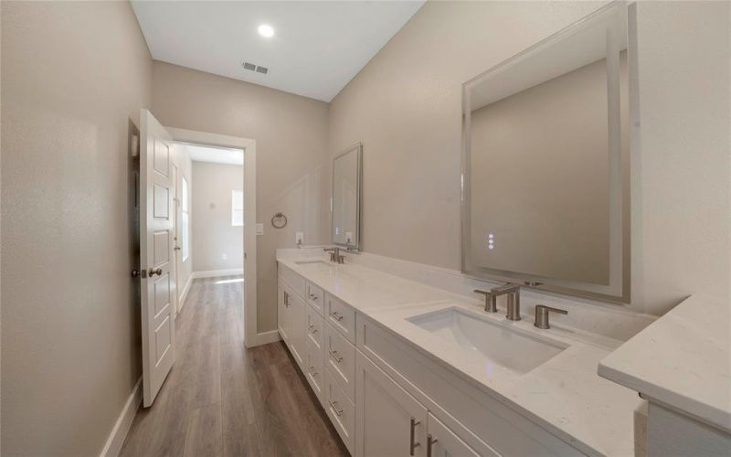 577 Richlands Way #102, Fate, TX 75087, 2 Bedrooms Bedrooms, ,2 BathroomsBathrooms,Residential Lease,For Rent,577 Richlands Way,20939064